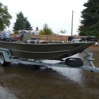 18′ x 72″ Sled Boat Center Console Model