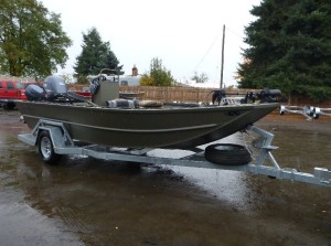 18′ x 72″ Sled Boat Center Console Model